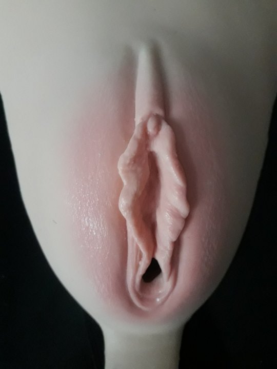 Vagina. Super flot med realistisk udseende hvor du kan tisse. One size. 