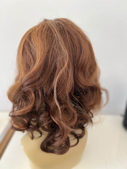Paryk i ægte hår med flot mix og lacefront glueless