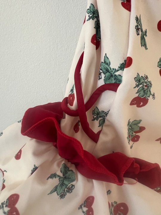 Badedragt med b&aelig;r og s&aring; yndig. Str XL